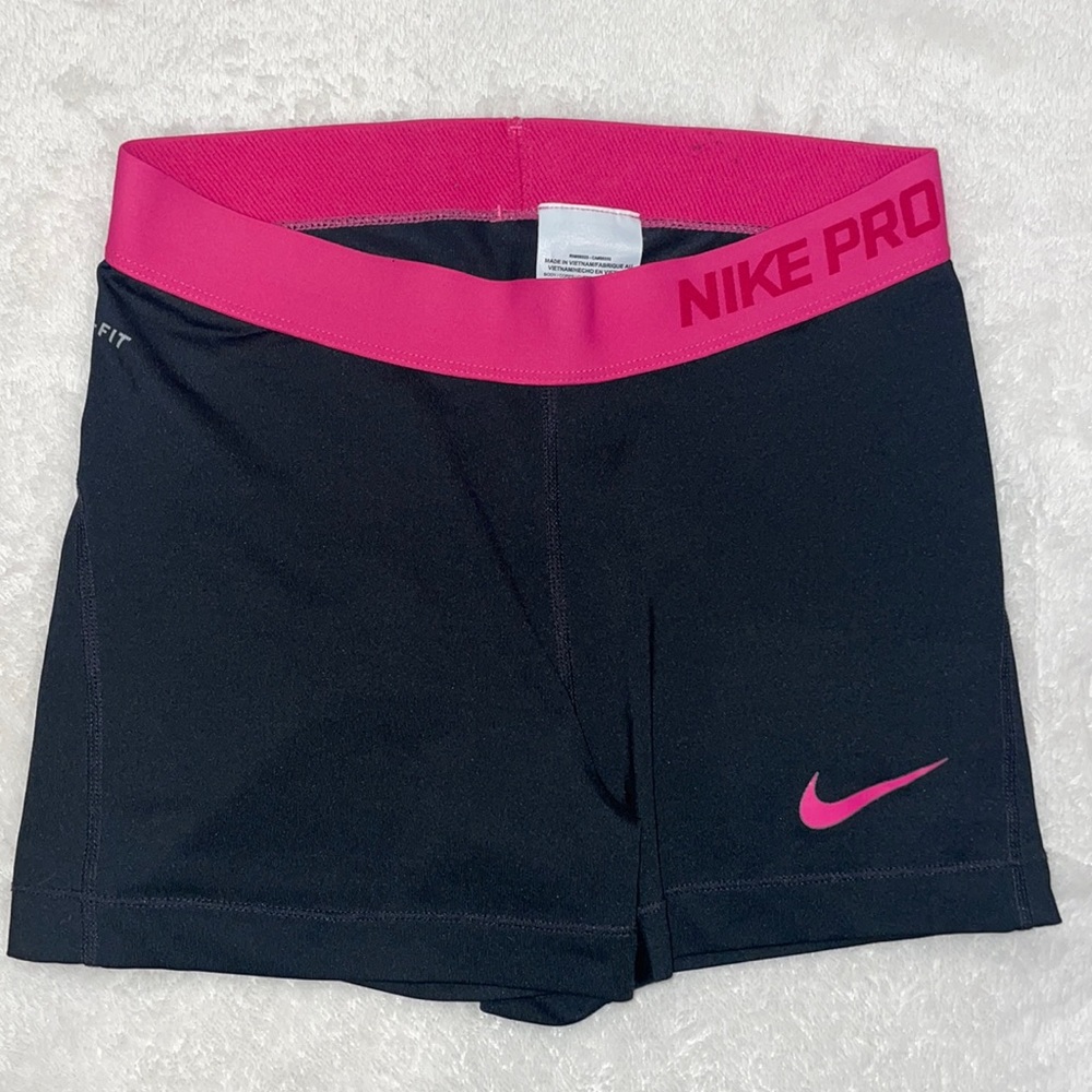 Nike Pro spandex shorts - Medium